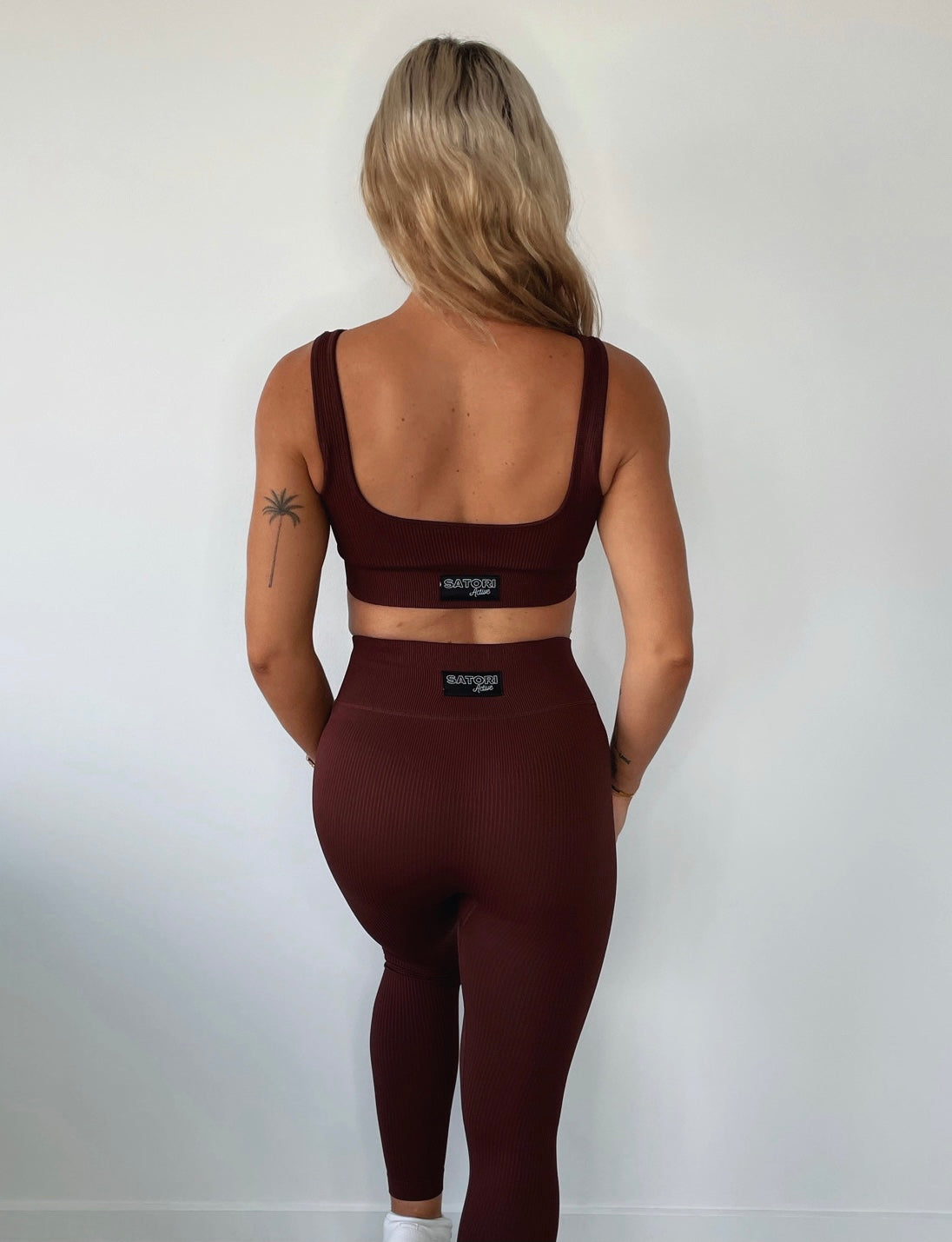 Brown Seamless Set