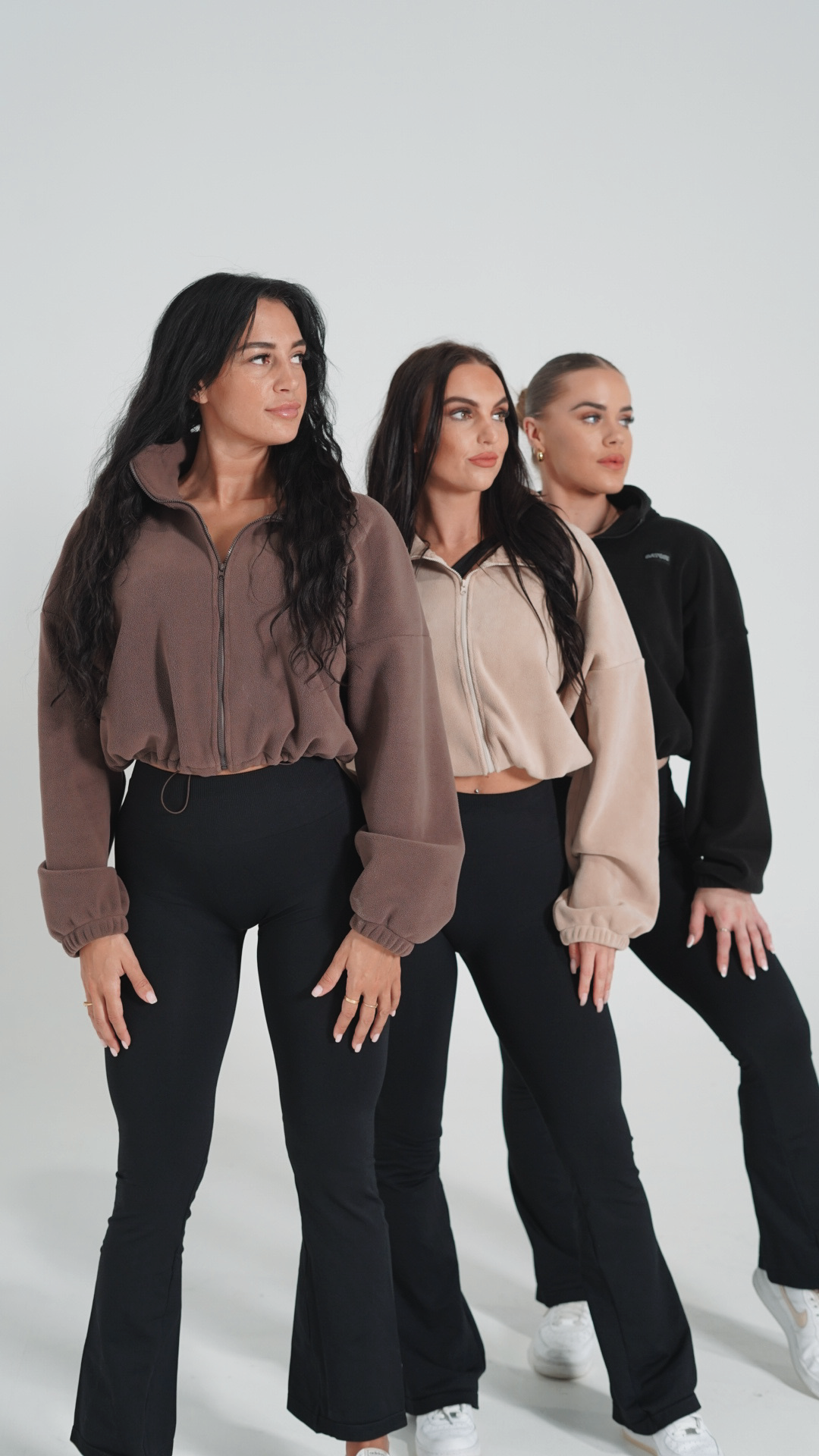 Crop Jumper - Black